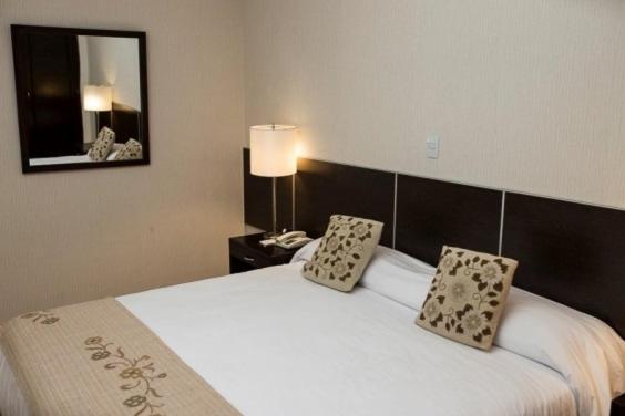 Garden Plaza Hotel San Miguel de Tucumán Екстериор снимка